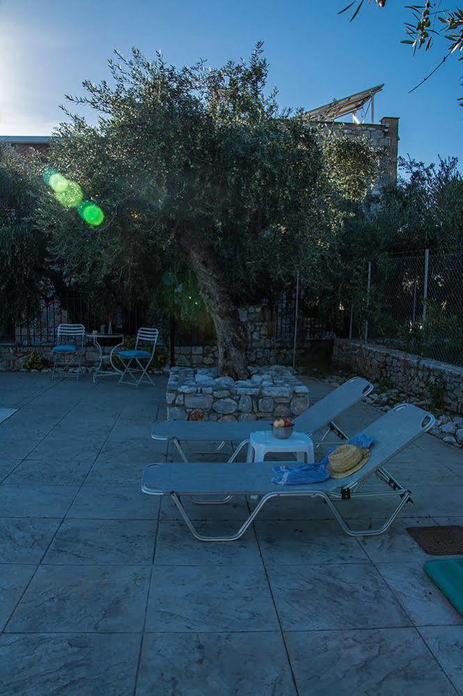 Io Villa Stoupa Bagian luar foto