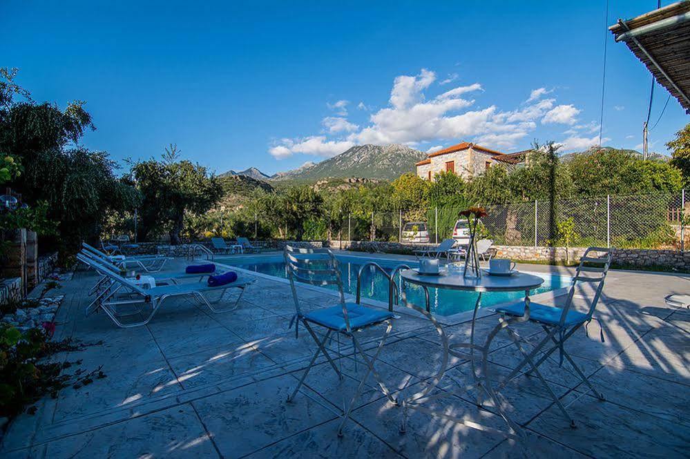Io Villa Stoupa Bagian luar foto