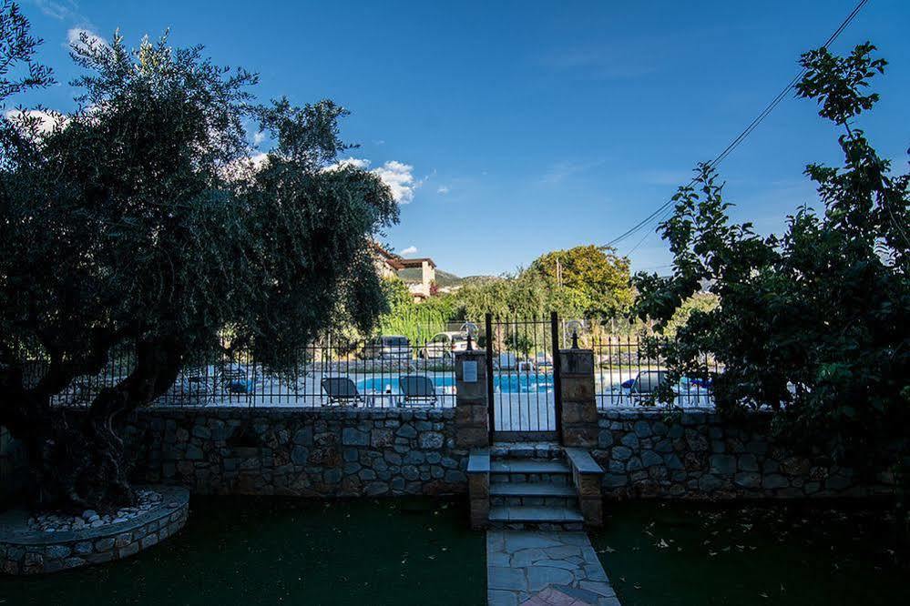Io Villa Stoupa Bagian luar foto